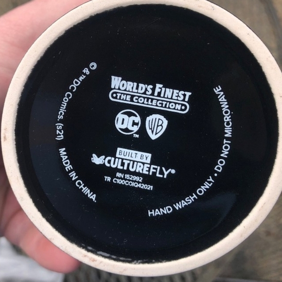 Raven Heat-Reactive Mug Worlds Finest Collection - Picture 3 of 3